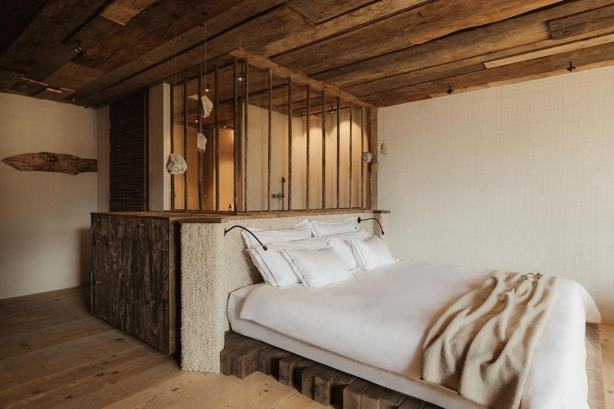 Eriro Hotel Ервалд Екстериор снимка