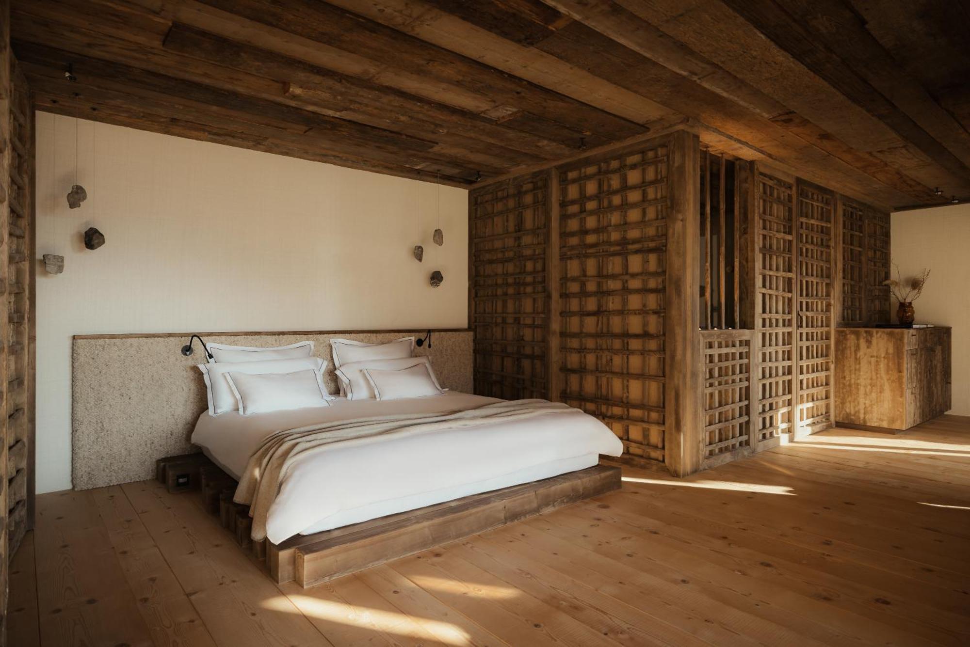 Eriro Hotel Ервалд Екстериор снимка
