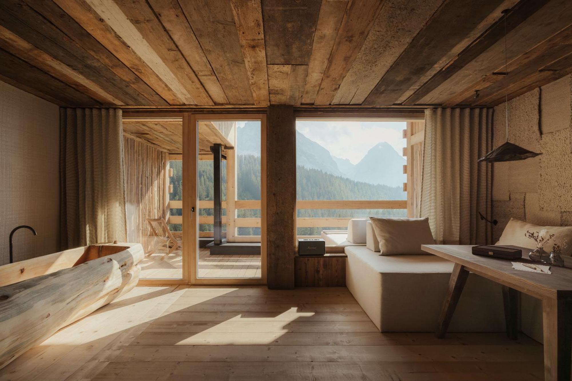 Eriro Hotel Ервалд Екстериор снимка