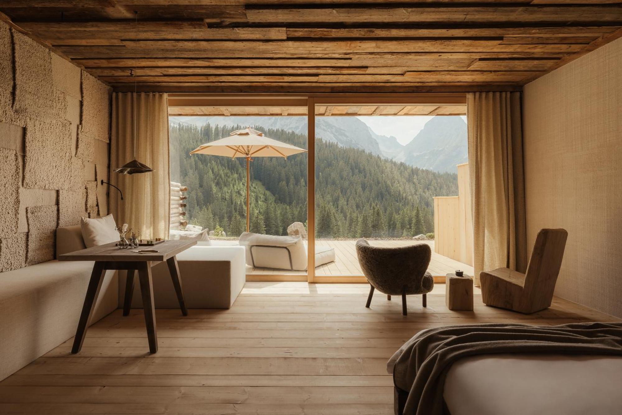 Eriro Hotel Ервалд Екстериор снимка