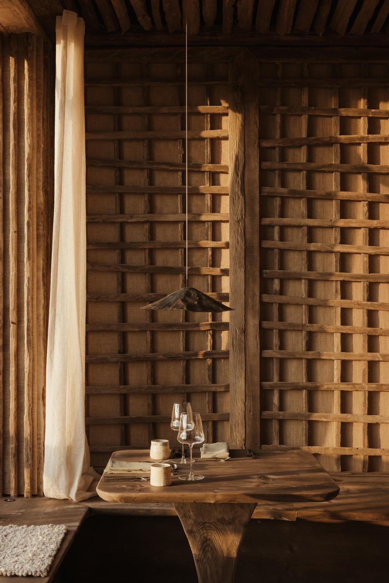 Eriro Hotel Ервалд Екстериор снимка